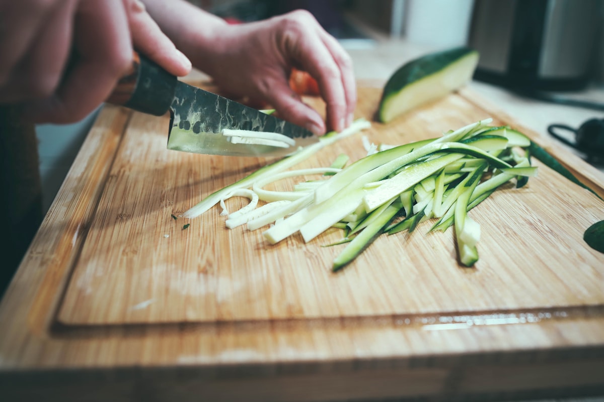 Healthy balanced meal with vegetables and whole grains